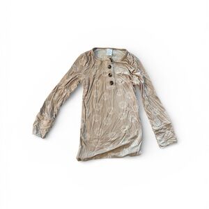 Lou Lou & Company Beige Long Sleeve Tee